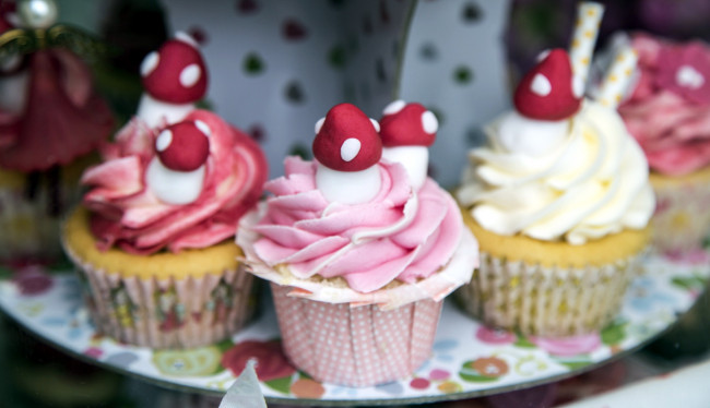 Обои картинки фото еда, пирожные,  кексы,  печенье, маффины