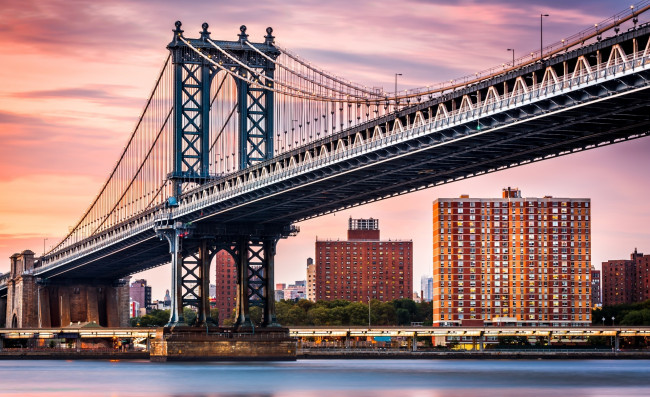Обои картинки фото города, нью-йорк , сша, мост, река, дома, здания, закат, манхэттен