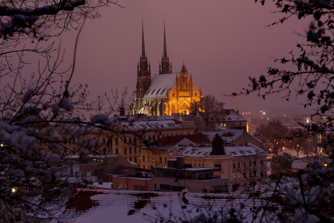 Обои картинки фото cathedrale of st,  peter and st,  paull, города, - католические соборы,  костелы,  аббатства, храм, ночь