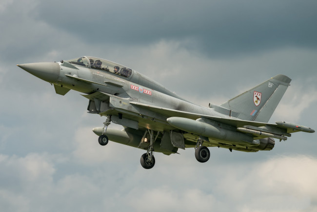 Обои картинки фото typhoon t, авиация, боевые самолёты, ввс