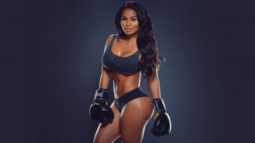 Картинка девушки dolly+castro перчатки боксерские