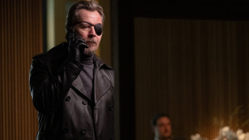 Картинка the+courier+ 2019 кино+фильмы the+courier курьер кадры из фильма гари олдман ezekiel mannings gary oldman