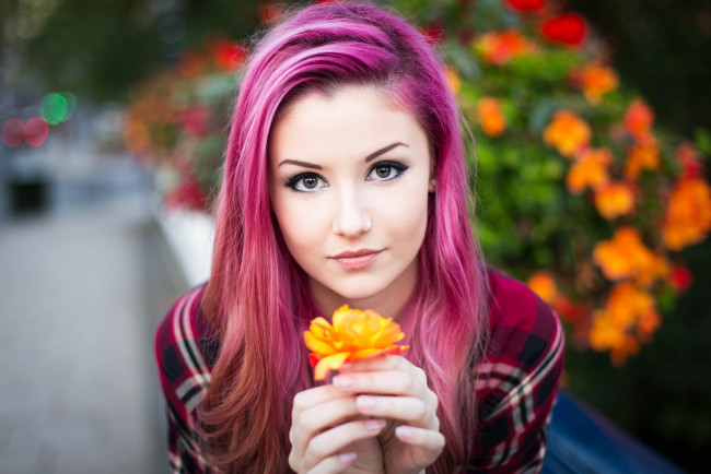 Обои картинки фото девушка - girl, девушки, - лица,  портреты, девушка, разноцветная, сексуальная, милая, модель, красивая, супер, сладкая, лапочка, симпатичная, классная, нежная, идеальная, няша, яркая, игривая, великолепная, обаятельная, жгучая, спокойная, удивительная