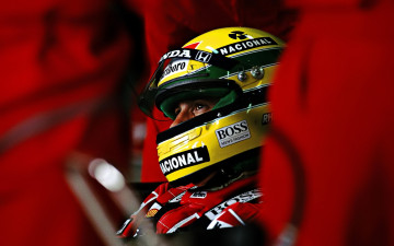 обоя ayrton senna, спорт, формула 1, пилот, лицо, шлем