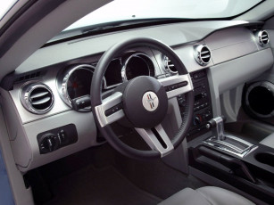 Картинка ford mustang 2005 автомобили интерьеры