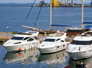 Картинка корабли Яхты