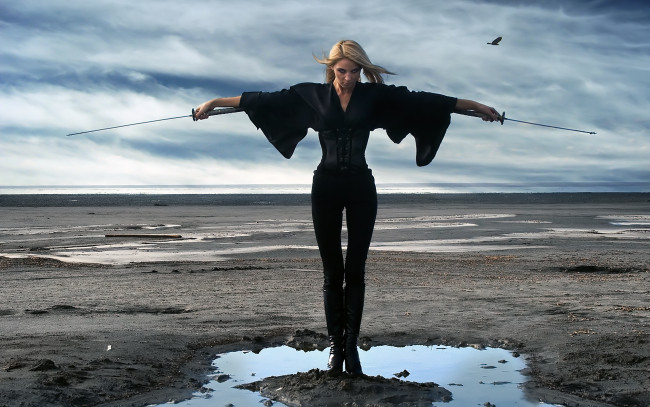 Обои картинки фото -Unsort Девушки с оружием, девушки, unsort, оружием, катана