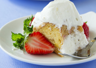 Картинка еда торты крем клубника