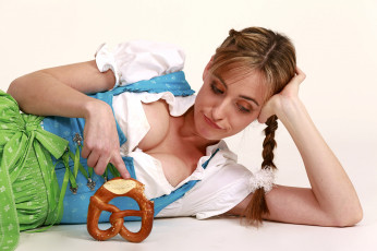 Картинка девушки -unsort+ брюнетки +шатенки баранка