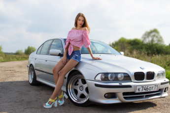 обоя auto girl 53, автомобили, -авто с девушками, bmw, girl, серый
