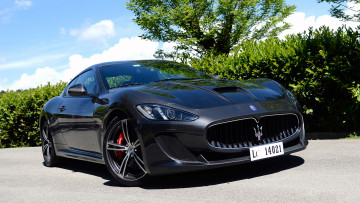 обоя maserati gran turismo mc stradale 2014, автомобили, maserati, gran, turismo, mc, stradale, 2014