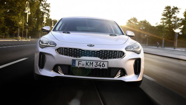 Обои картинки фото kia stinger gt 2018, автомобили, kia, stinger, gt, 2018