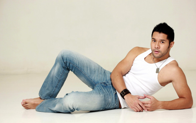 Обои картинки фото victor aliwalas, мужчины, victor, aliwalas