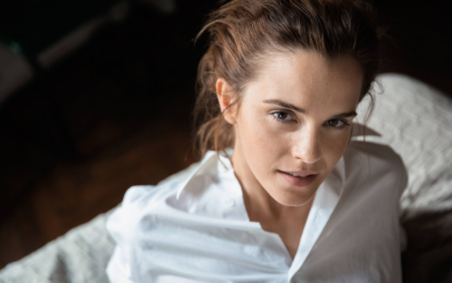 Обои картинки фото девушки, emma watson, актриса, рубашка, лицо