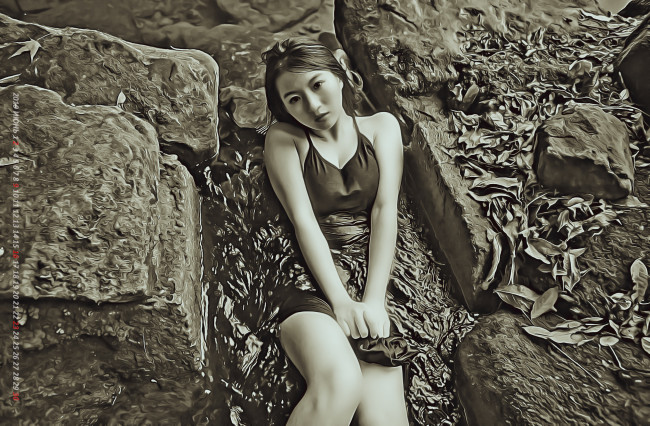 Обои картинки фото календари, компьютерный дизайн, камень, вода, азиатка, девушка