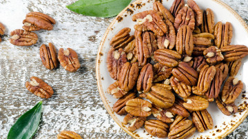 Картинка еда орехи +каштаны +какао-бобы ассорти