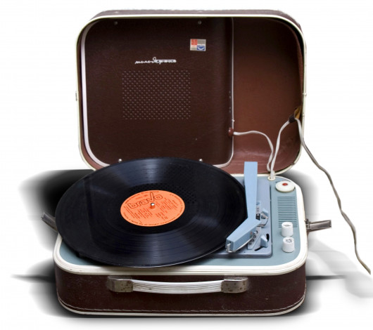 Обои картинки фото разное, предметы, быта, проигрыватель, ретро, пластинка