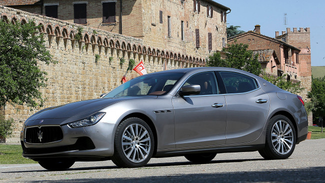 Обои картинки фото maserati, ghibli, автомобили, элитные, эксклюзивные, италия, s, p, a