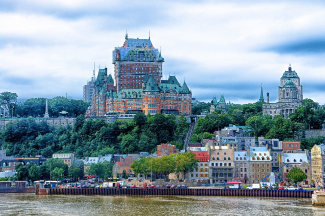 Обои картинки фото chateau, frontenac, quebec, canada, города, дворцы, замки, крепости, отель, набережная, река, квебек, канада, замок, фронтенак