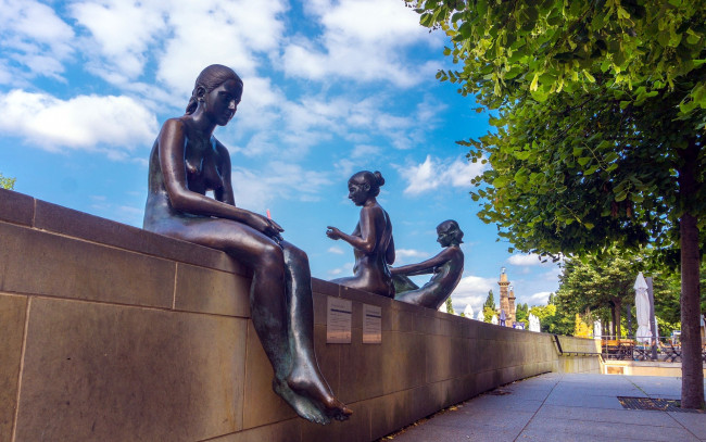 Обои картинки фото города, берлин , германия, скульптуры