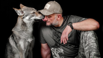 Картинка мужчины -+unsort друзья мужчина собака