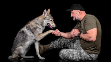 Картинка мужчины -+unsort друзья мужчина собака