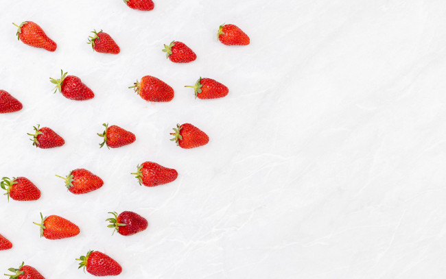 Обои картинки фото еда, клубника,  земляника