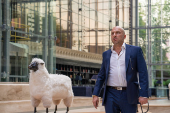 Картинка бумеранг+ +2021+ кино+фильмы бумеранг комедия дмитрий нагиев эдик криминал