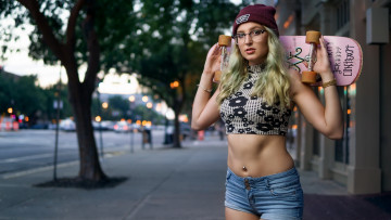 Картинка девушки -+блондинки +светловолосые девушка красивая супер секси няша нежная классная модница лапочка мадам