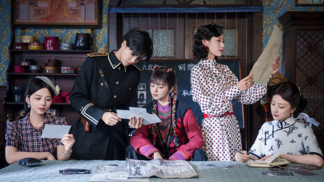 Обои картинки фото excellent women, кино фильмы, excellent, women