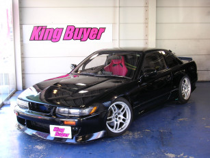 Картинка автомобили nissan datsun