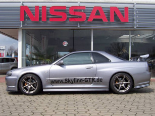 Картинка автомобили nissan datsun