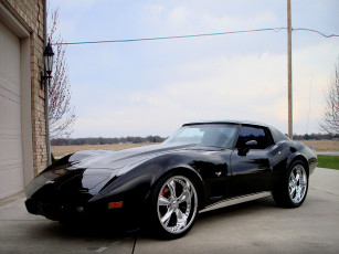 Картинка автомобили corvette