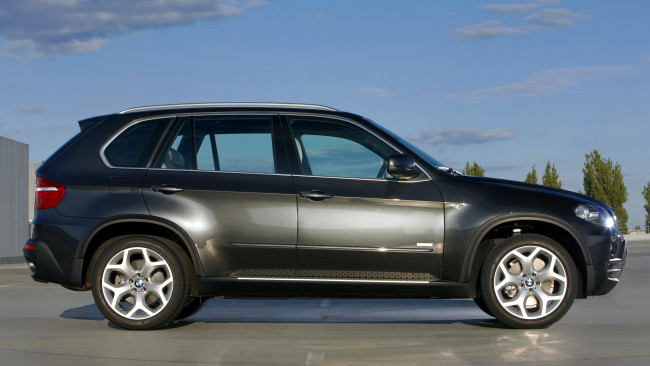 Обои картинки фото bmw, x5, автомобили, германия, bayerische, motoren, werke, ag