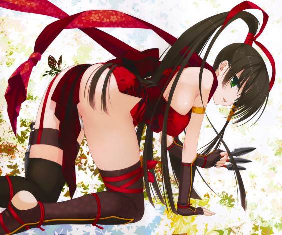 Обои картинки фото аниме, kore wa zombie desu ka, оружие, кунаи, белый, фон, девушка