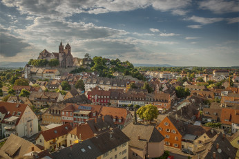 Картинка города -+панорамы городок крыши холм