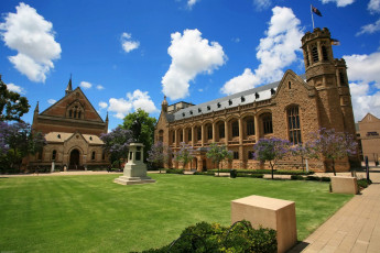 Картинка австралия города -+дворцы +замки +крепости здания газон памятник деревья облака