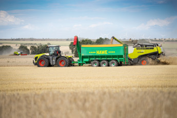 Картинка техника тракторы работы сельхоз