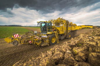 Картинка техника тракторы сельхоз работы