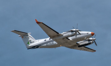 Картинка beech+300+super+king авиация пассажирские+самолёты авиалайнер