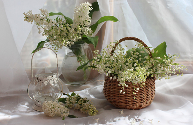 Обои картинки фото цветы, букеты,  композиции, сирень, ландыши, композиция