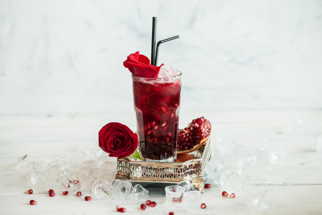 Обои картинки фото еда, напитки,  коктейль, напиток, лед, холодный, вкусный, цветы