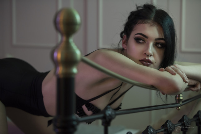 Обои картинки фото девушки, - брюнетки,  шатенки, девушка, красивая, супер, секси, няша, нежная, классная, модница, лапочка, мадам