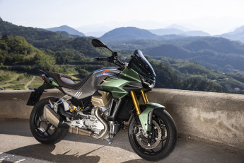 Картинка мотоциклы moto-guzzi mot-guzzi