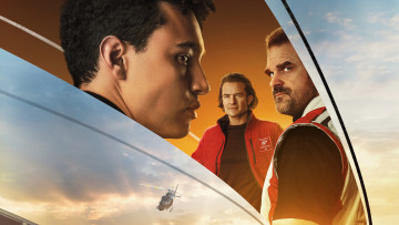 Картинка gran+turismo+ +2023+ кино+фильмы gran+turismo гран туризмо боевик драма спорт постер