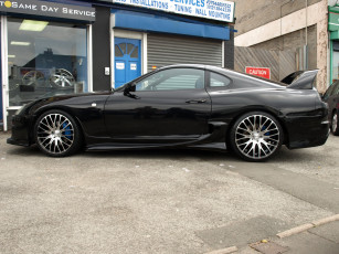 Картинка автомобили toyota