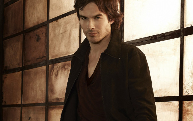 Обои картинки фото мужчины, ian, somerhalder, куртка, улыбка
