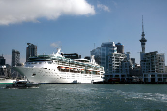 Картинка port of auckland new zealand корабли лайнеры