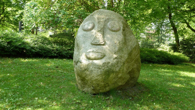 Обои картинки фото разное, рельефы, статуи, музейные, экспонаты, лицо, камень