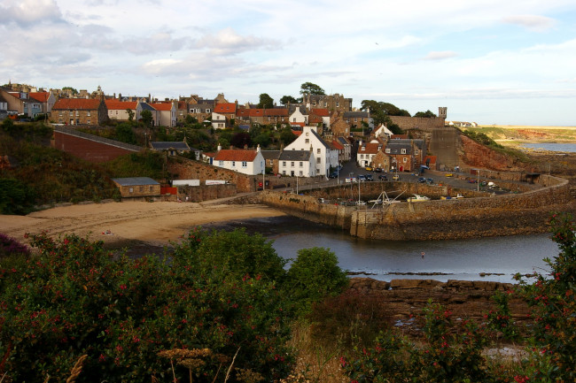 Обои картинки фото шотландия, крейл, города, панорамы, дома, река